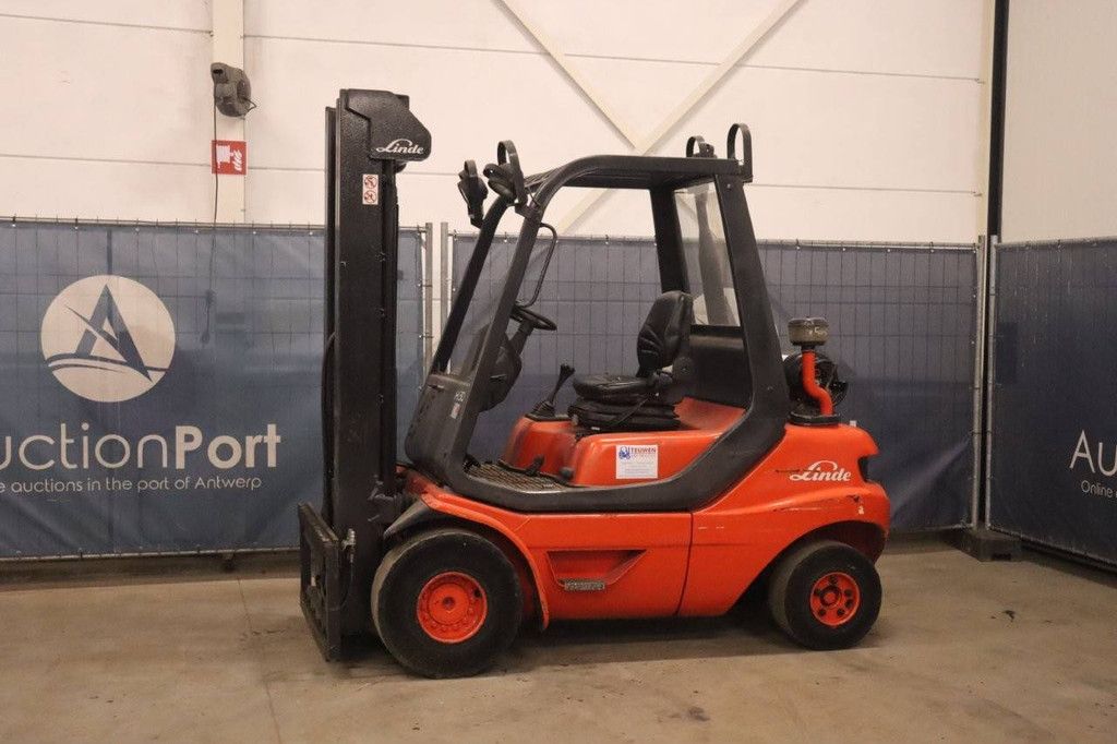 Gabelstapler Linde H30T-03 Treibgas 3000kg 3,29m 1998