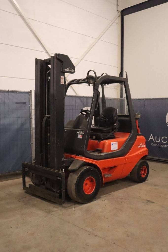 Gabelstapler Linde H30T-03 Treibgas 3000kg 3,29m 1998