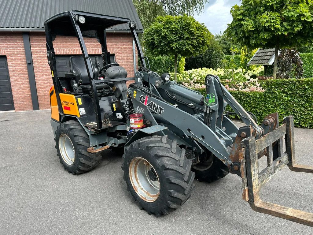 Giant V452T X-TRA HD