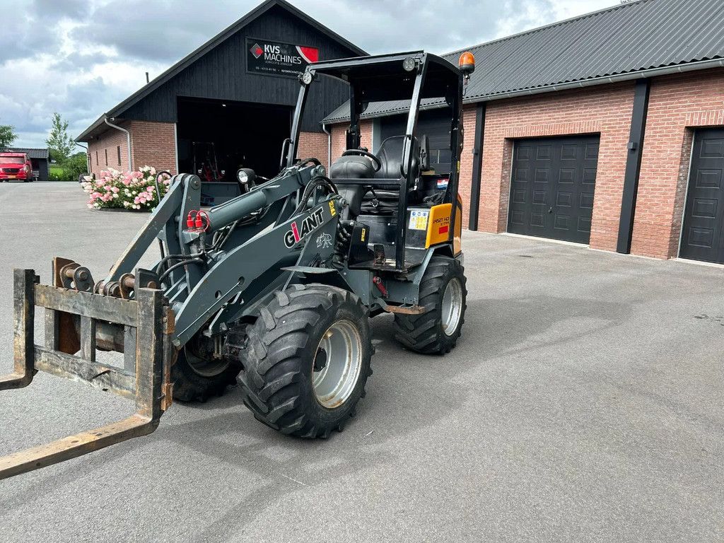 Giant V452T X-TRA HD
