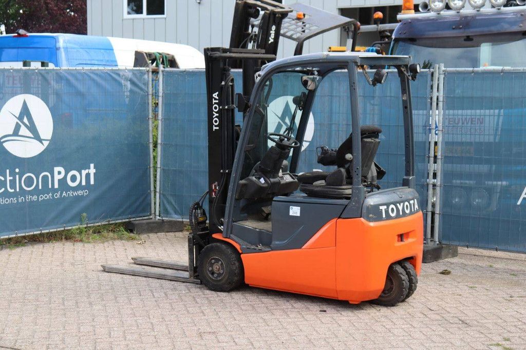 Toyota 8FBEK16T Electric Forklift 1600kg 3.3m 2018