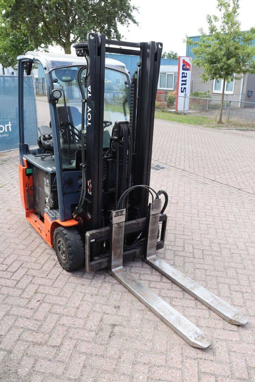 Toyota 8FBEK16T Electric Forklift 1600kg 3.3m 2018