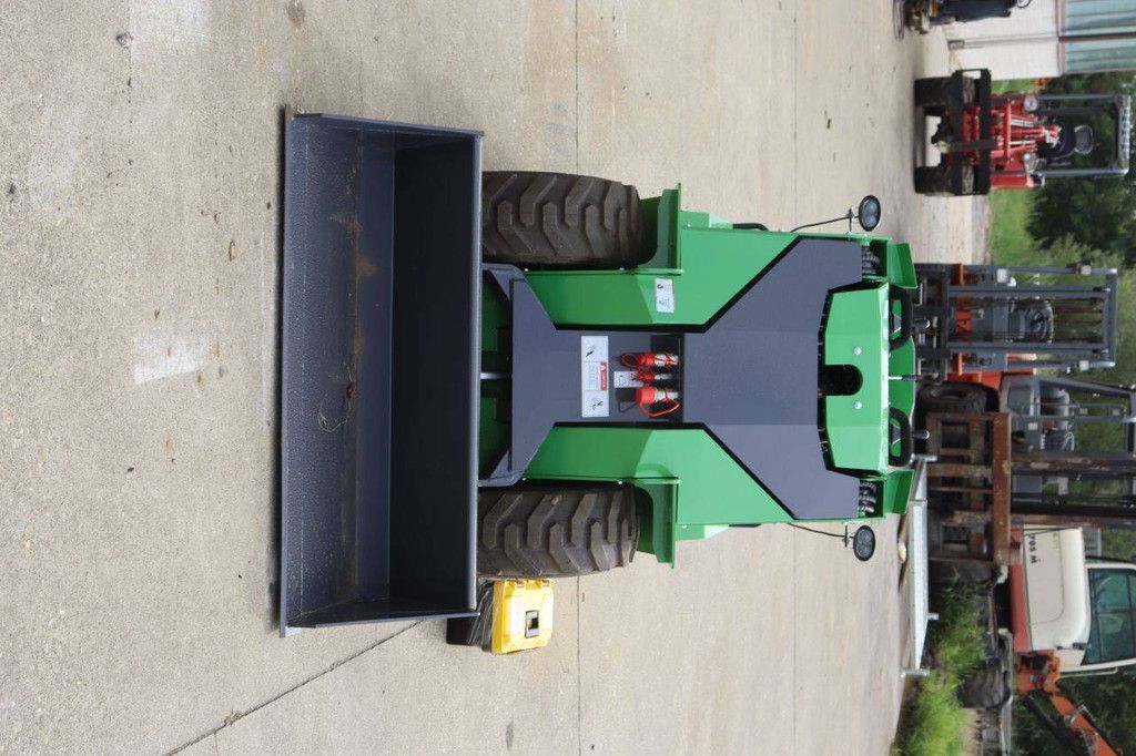 Skid steer loader Nycheki SK-911 Diesel