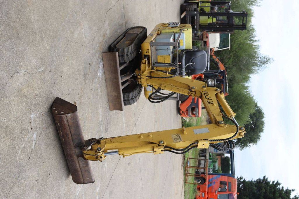 Minigraver Yuchai D8T Diesel 2018