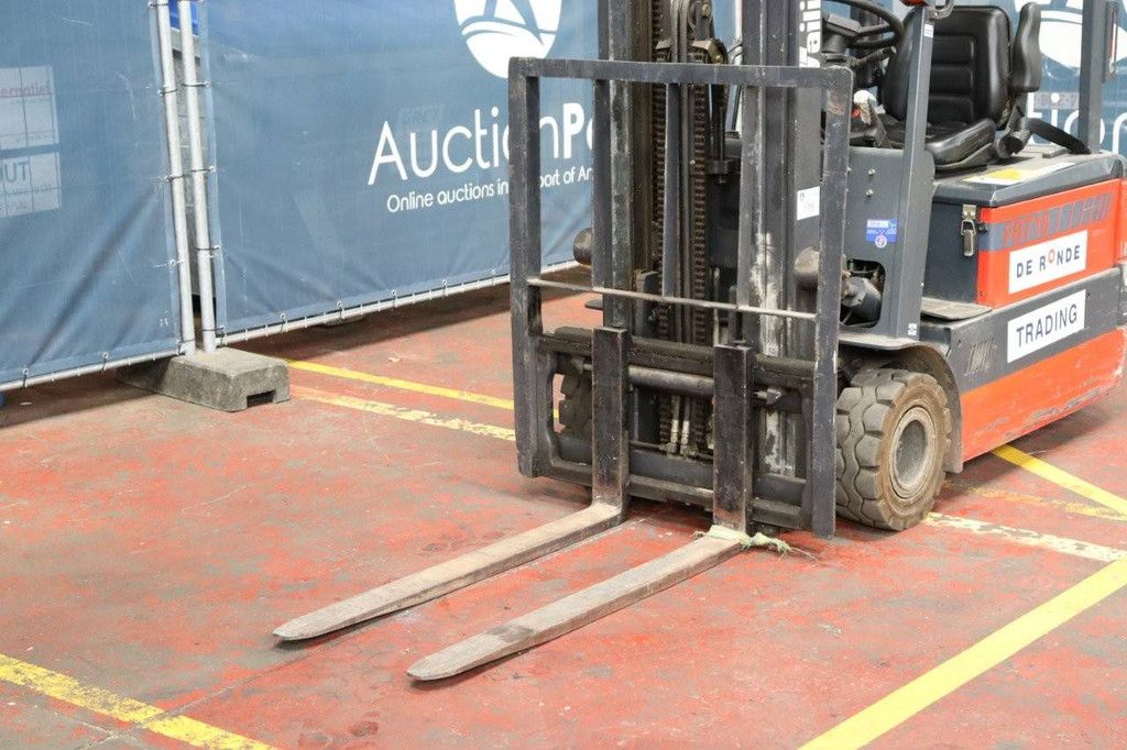 Gabelstapler Taillift FBT18 Elektro 1010kg 4,9m 2007