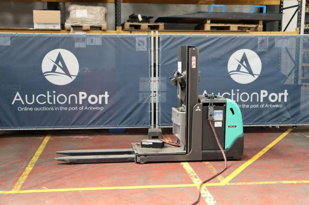 Orderpicker Mitsubishi Velia Elektrisch 2020