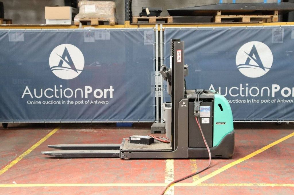 Orderpicker Mitsubishi Velia Elektrisch 2020