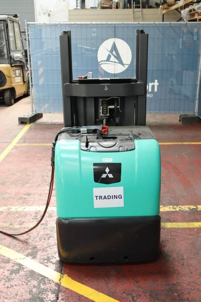 Orderpicker Mitsubishi Velia Elektrisch 2020
