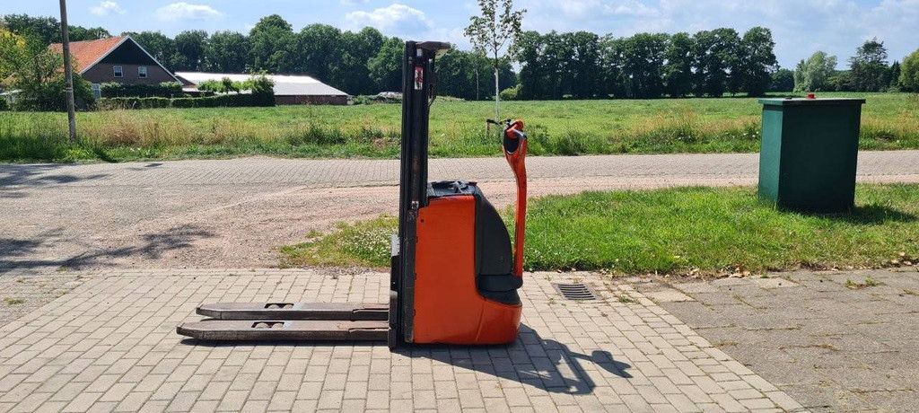 Hochhubwagen Linde L14 Elektro 1400kg 3,0m 2019