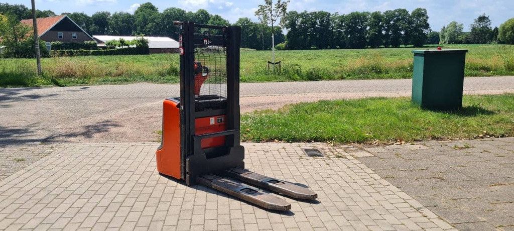Hochhubwagen Linde L14 Elektro 1400kg 3,0m 2019