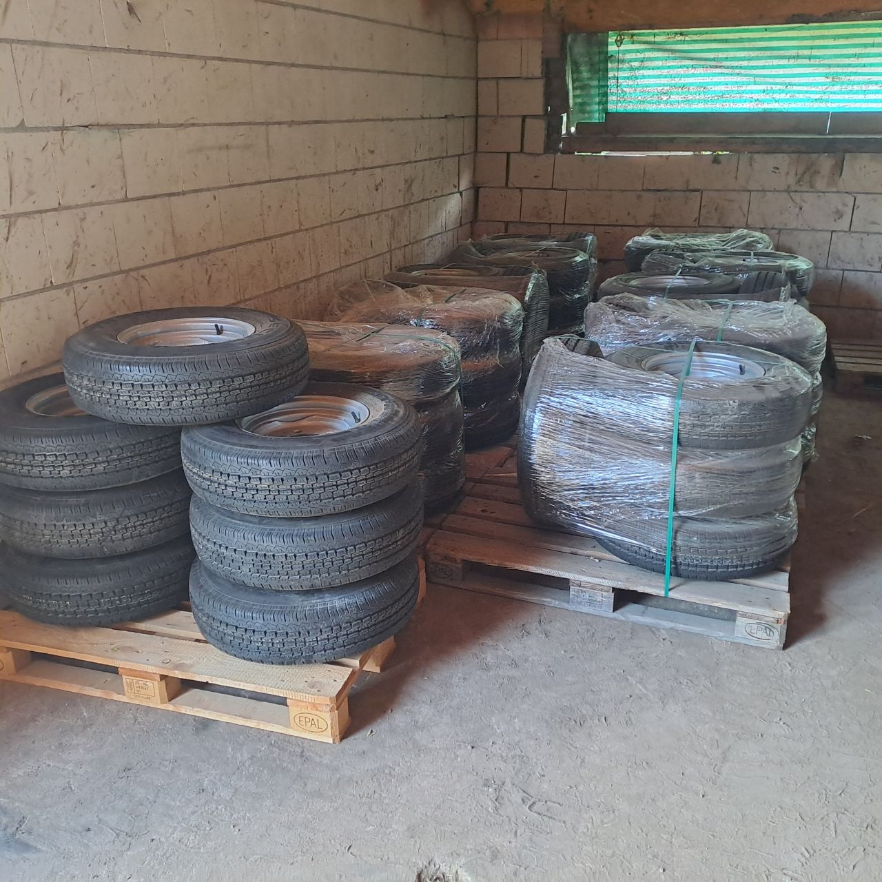 Wielen 14 inch met landbouwsteek 6 gaats