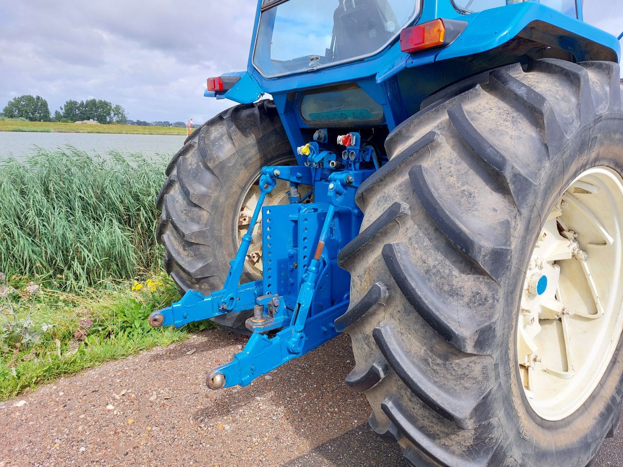 Ford TW30
