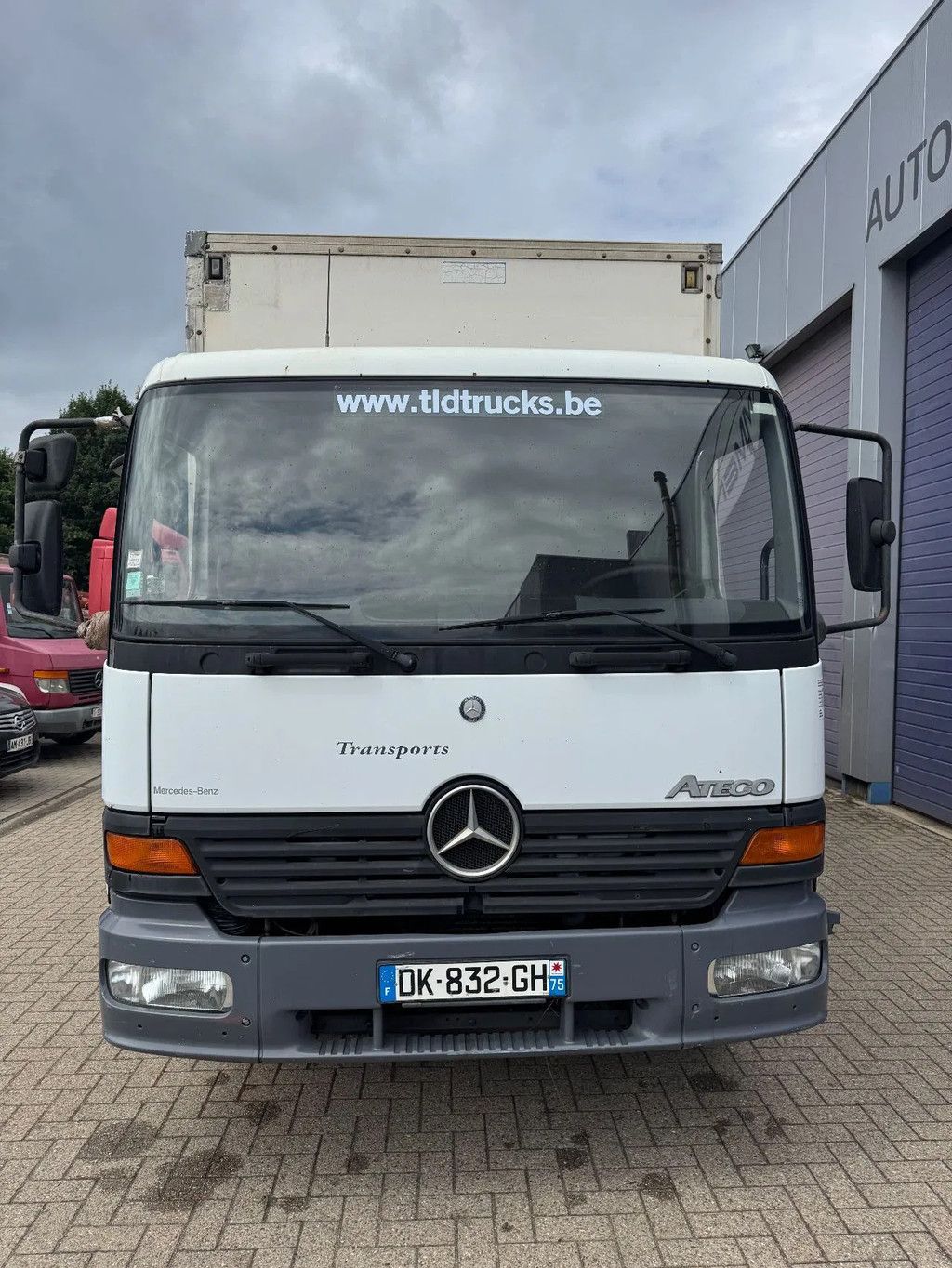Mercedes-Benz Atego 1218