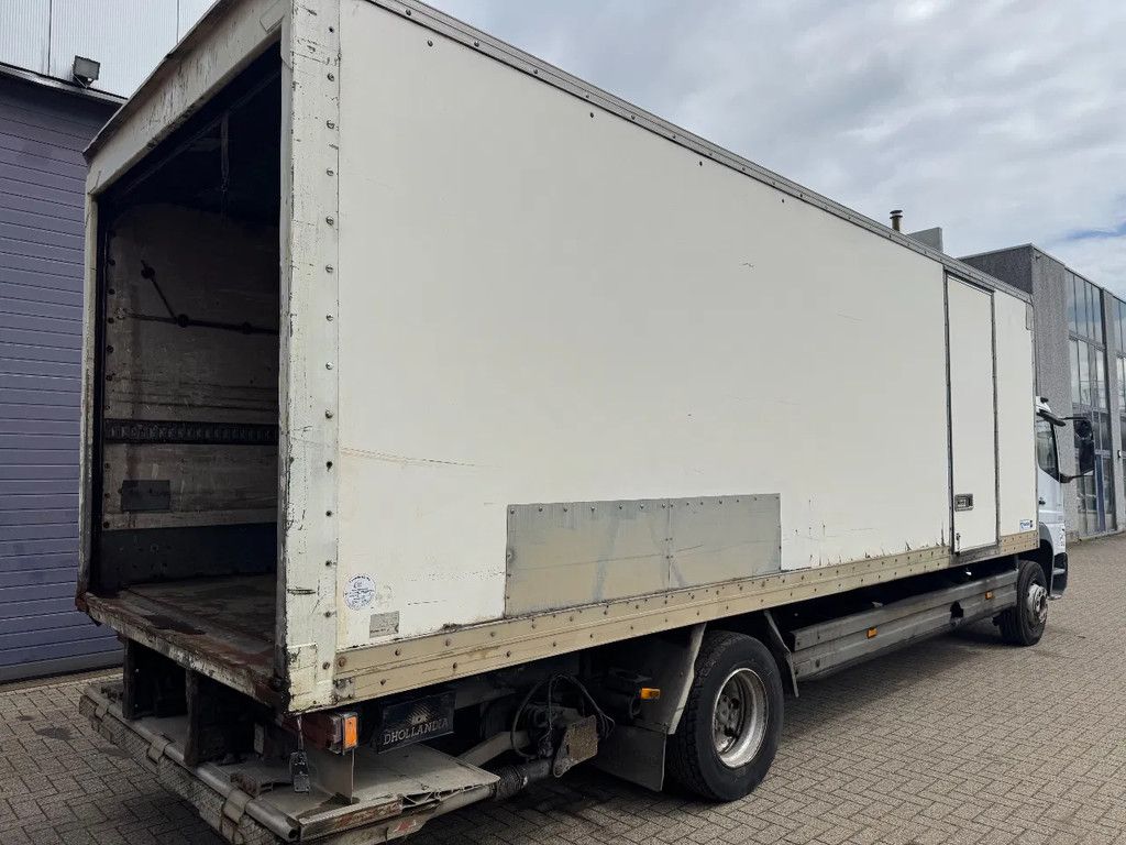 Mercedes-Benz Atego 1218