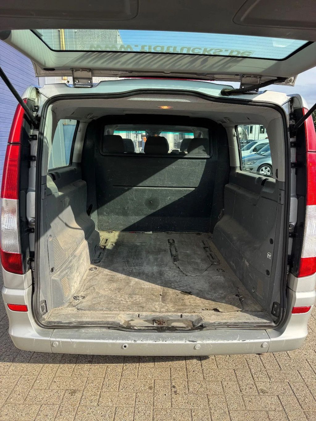 Mercedes-Benz Vito **120CDI-V6-3,0ENGINE-TOPSHAPE**