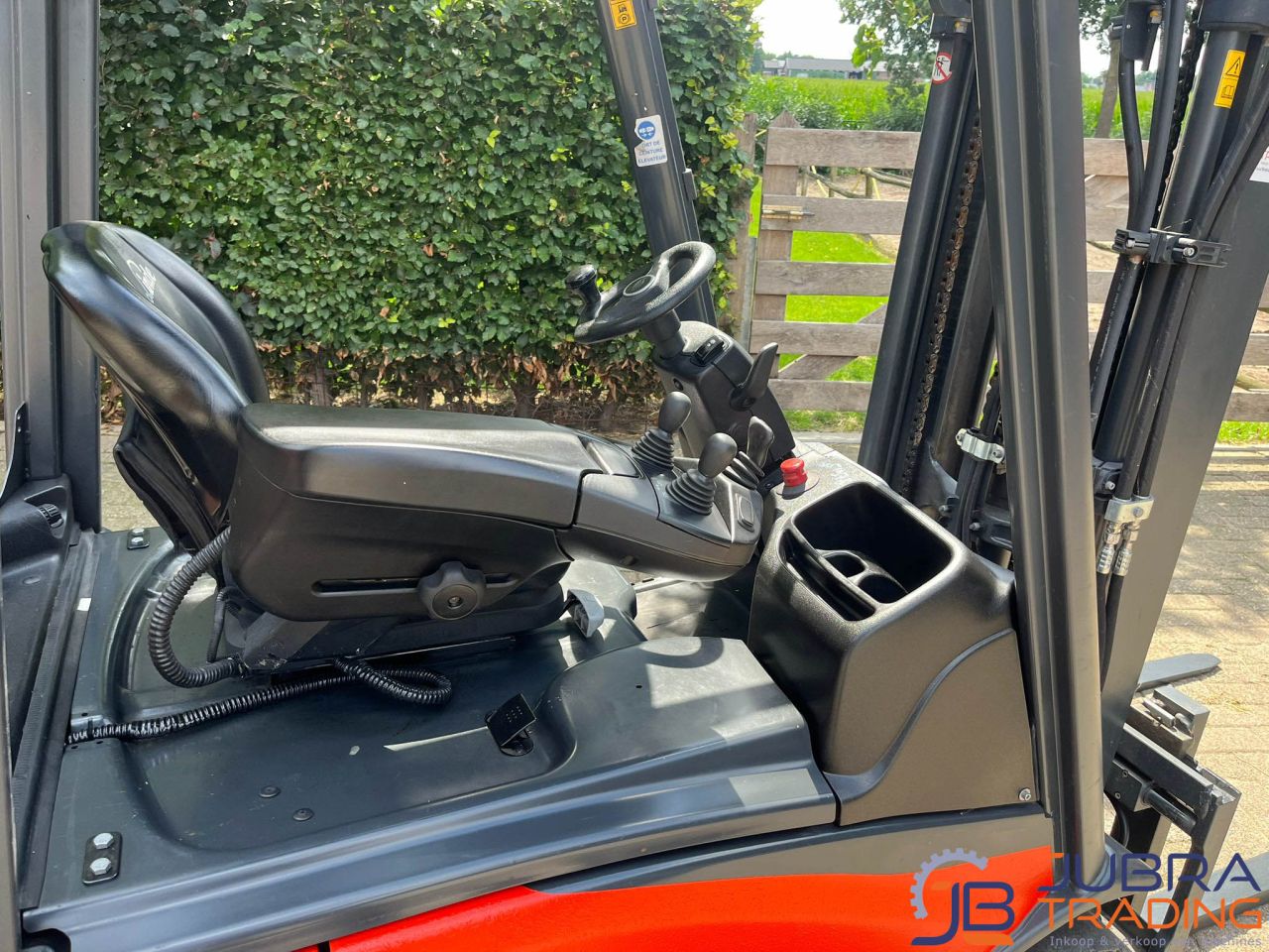 Linde E14-02 | Elektrische Heftruck | 2018 | 1.4 T | 4627uur |