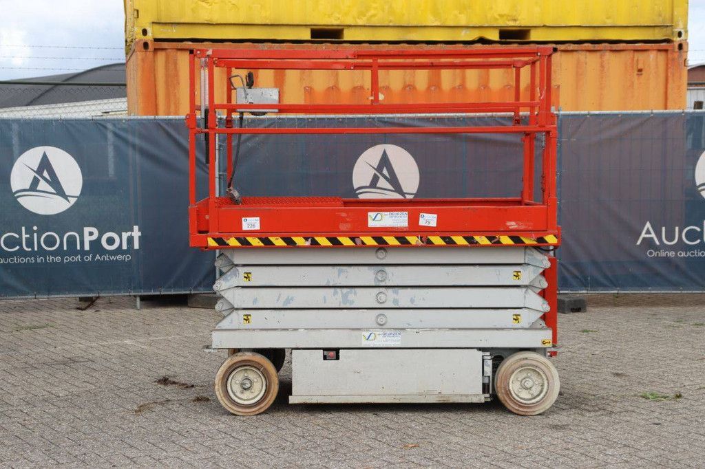 Scherenbühne Skyjack SJIII4626 Diesel 9,9m 2011