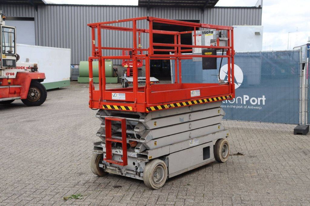 Scherenbühne Skyjack SJIII4626 Diesel 9,9m 2011