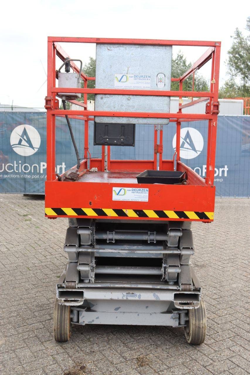 Scherenbühne Skyjack SJIII4626 Diesel 9,9m 2011