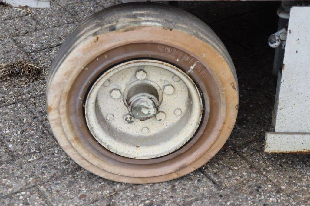 Scherenbühne Skyjack SJIII4626 Diesel 9,9m 2011
