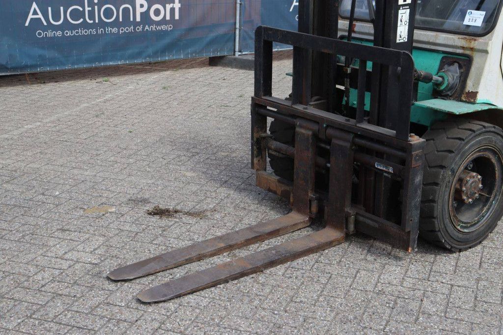 Gabelstapler Mitsubishi FD-30 Diesel 3000kg 1995