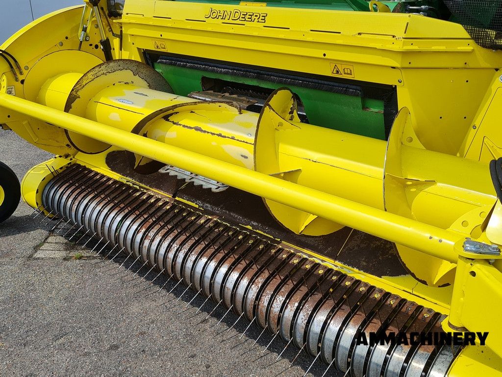 John Deere 639 pick-up