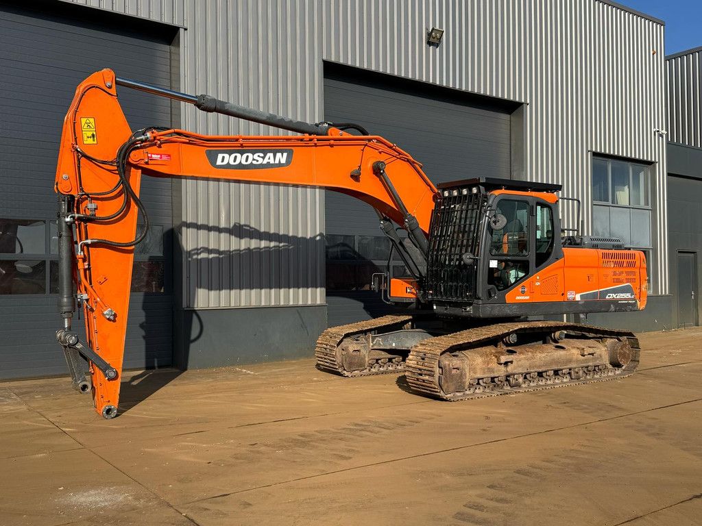 Doosan DX255NLC-5