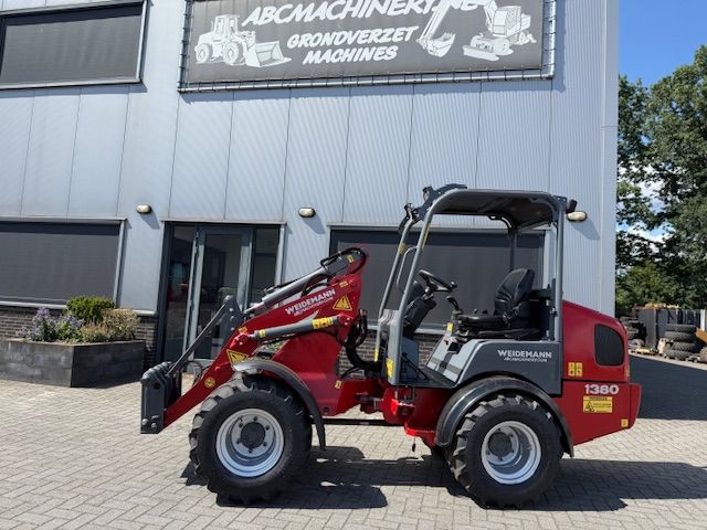 Weidemann 1380cx45 bj2018 Minishovel Kniklader Giant Schaffer