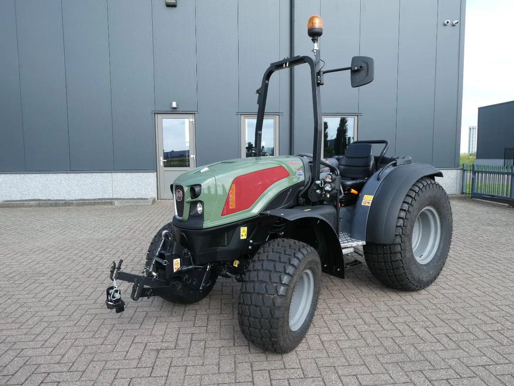 Hürlimann Prince 60 4wd / 00001 Draaiuren / Full Options