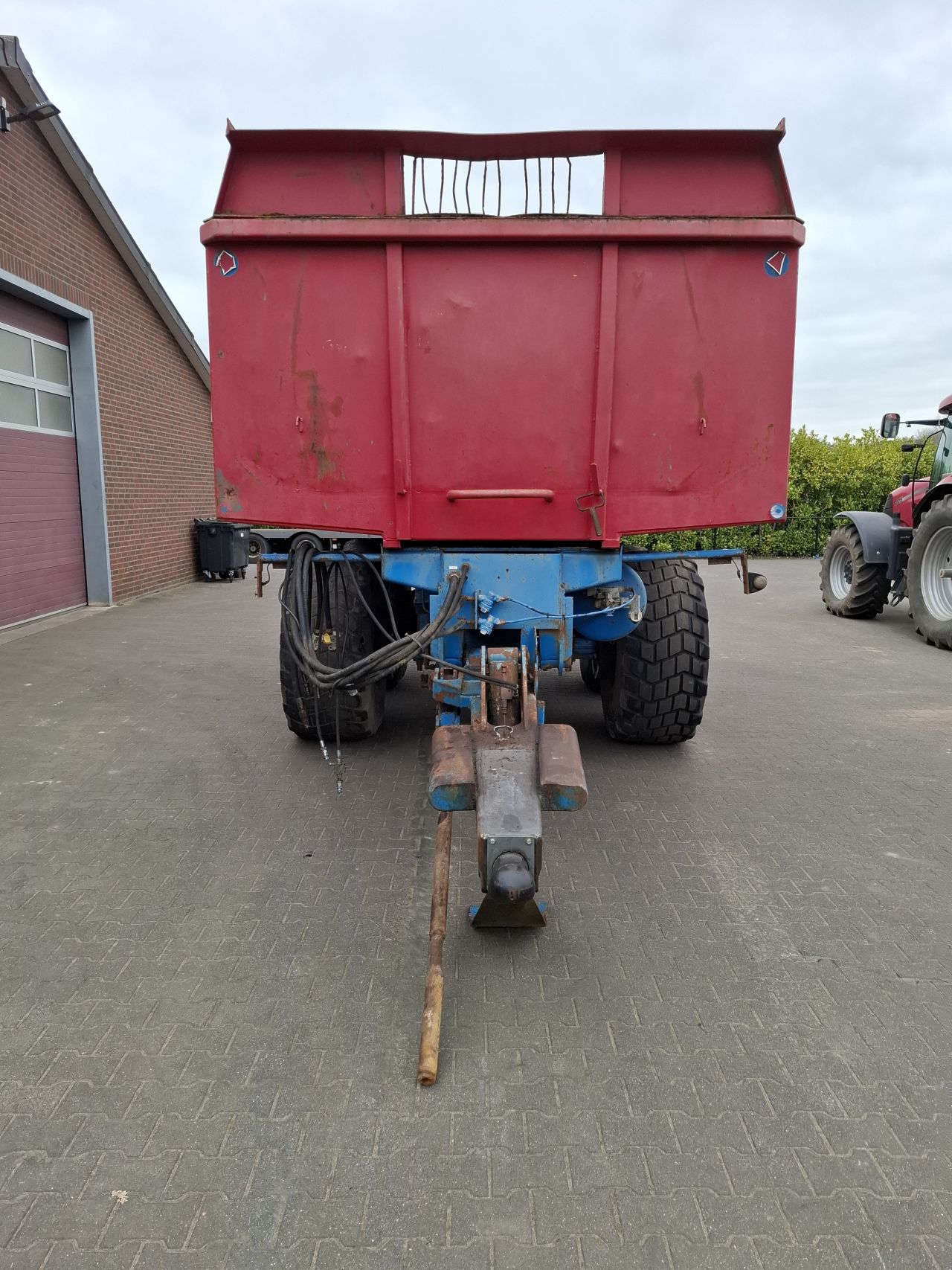 Beco 240 grondkar kieper