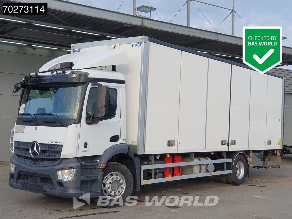 Mercedes Actros 1827 4X2 2000kg Ladebordwand Xenon ClassicSpace Automatic Euro 6