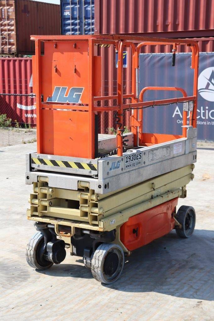 JLG 1930ES Elektrische Scherenbühne 230 kg 7,72 m 2013