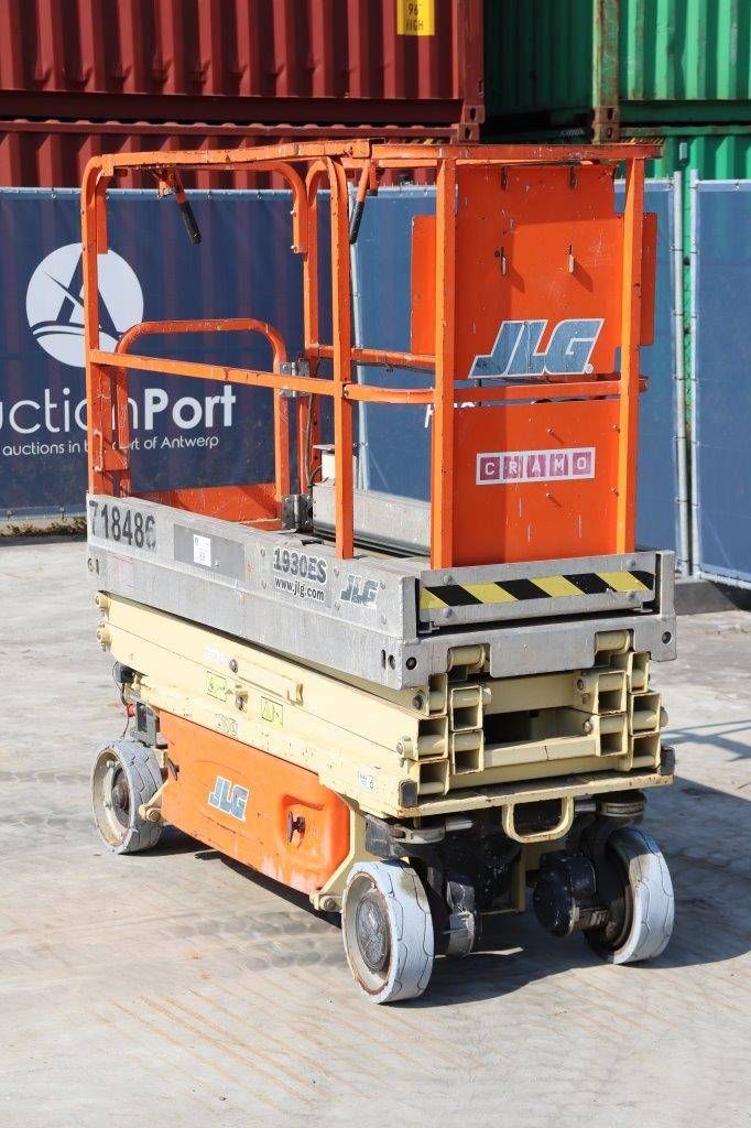 JLG 1930ES Elektrische Scherenbühne 230 kg 7,72 m 2012