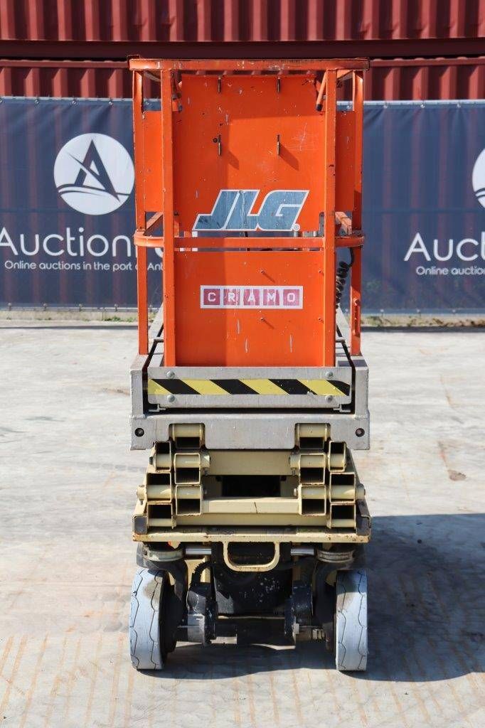 JLG 1930ES Elektrische Scherenbühne 230 kg 7,72 m 2012