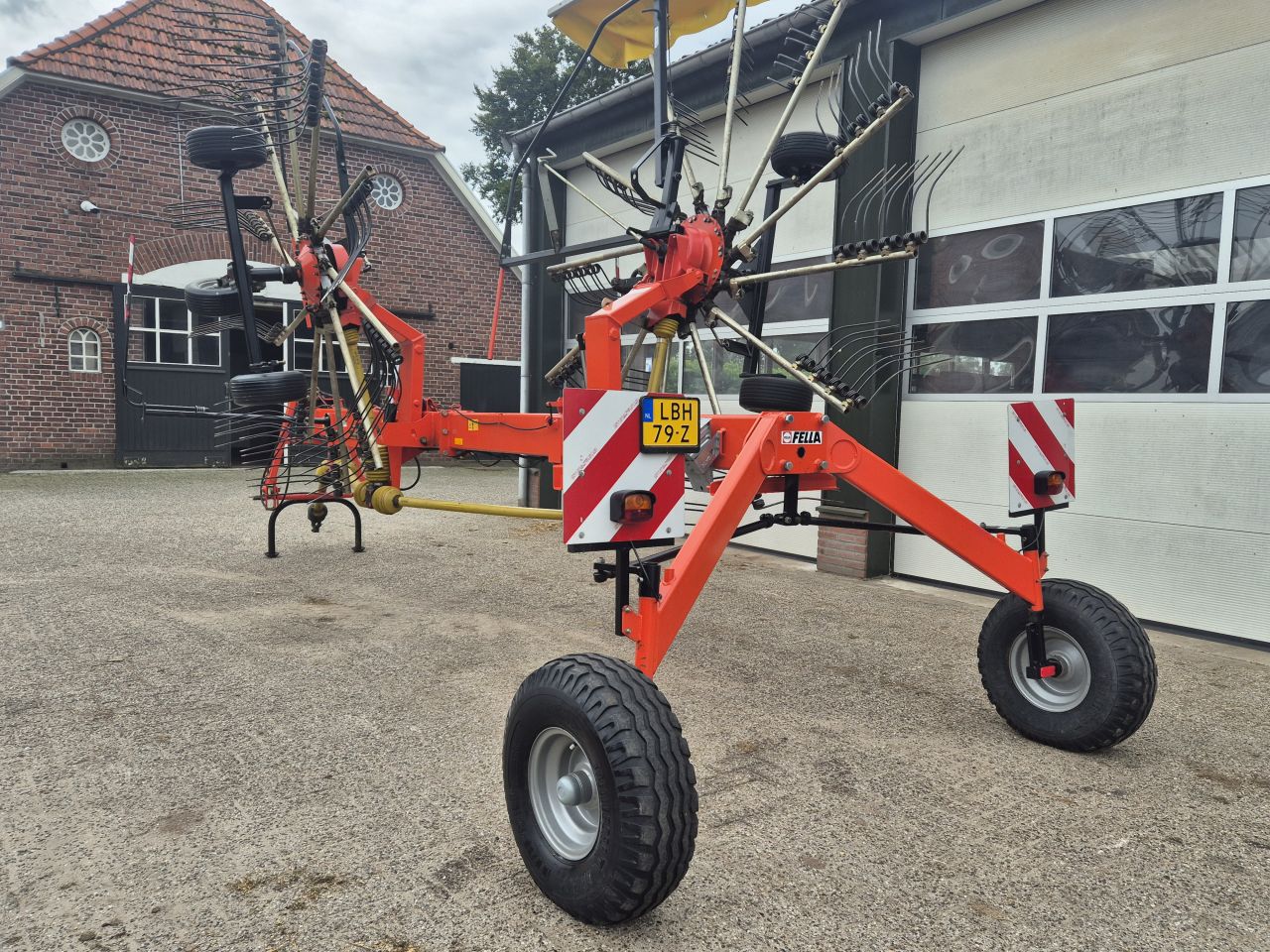 Fella TS1401 dubbele hark zijafleg