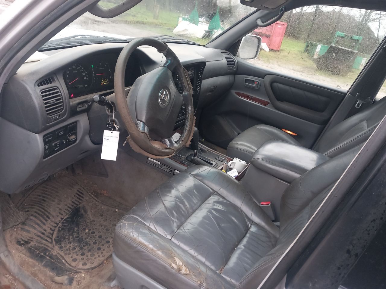 Toyota 100