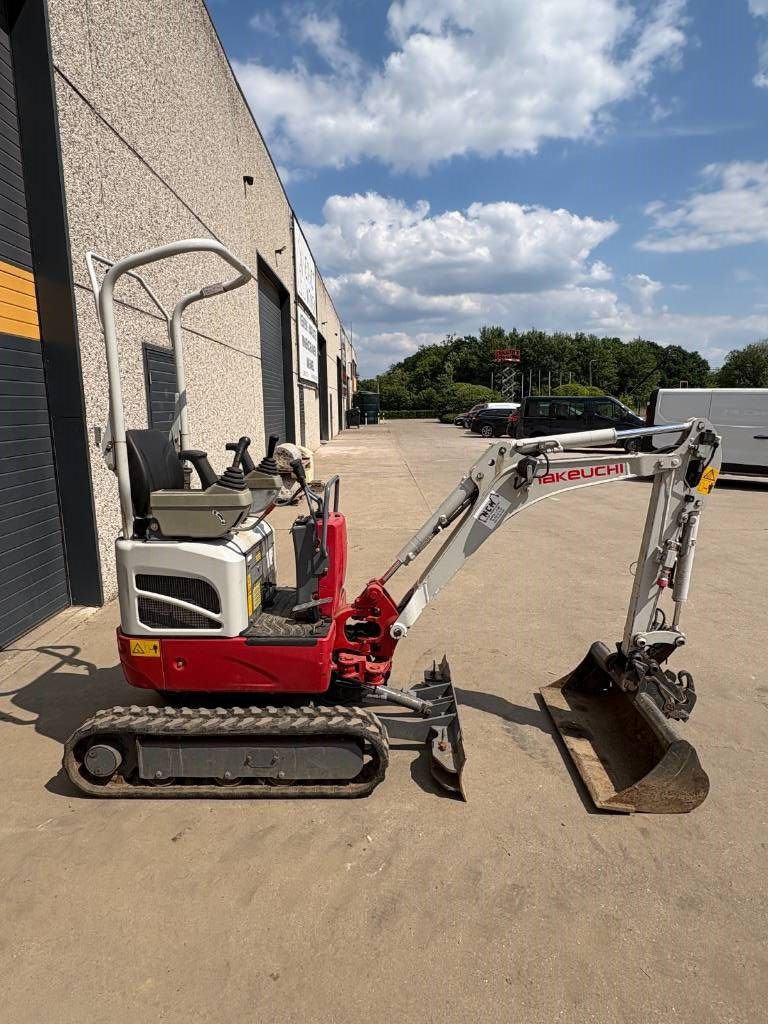 Takeuchi TB 210 R