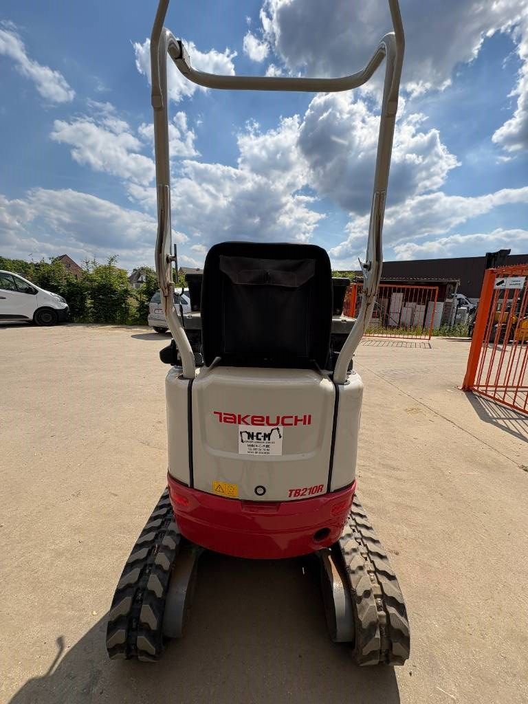 Takeuchi TB 210 R