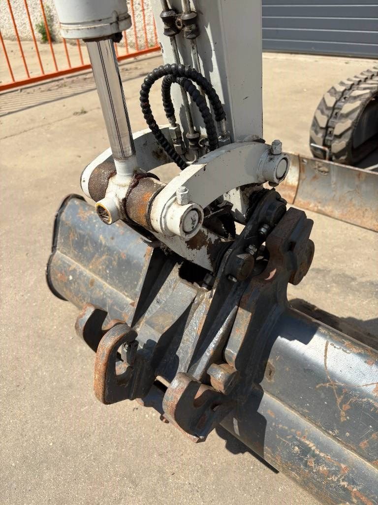 Takeuchi TB 210 R