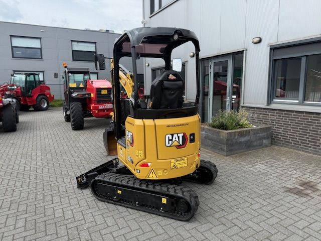 CAT 3017 bj2022 SLP/SRT 1,8T Minigraver Minikraan Kubota Takeuch