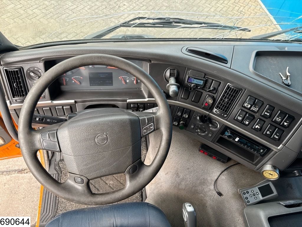 Volvo FM 420 8X2, EURO 5, HYVA