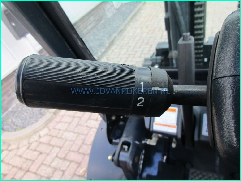 Doosan D55SC-5 4199uur 5.5t diesel triplex+sideshift