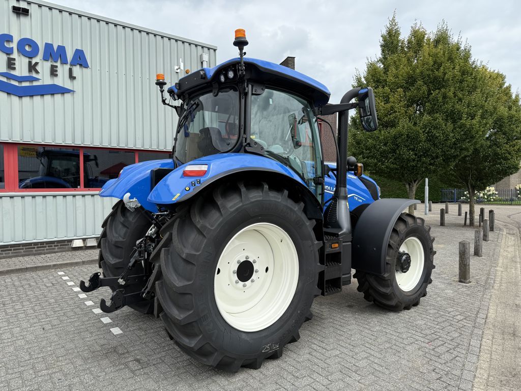 New Holland T6.145 AC STAGE V