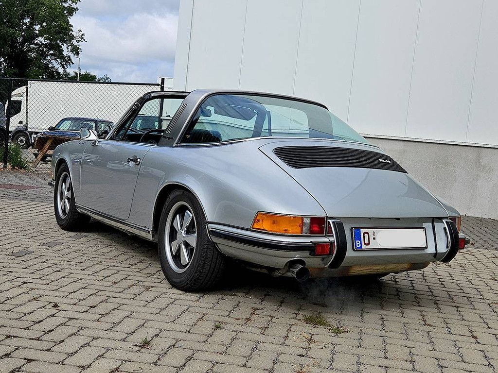 Porsche 911 Targa 2.4 (Margin)