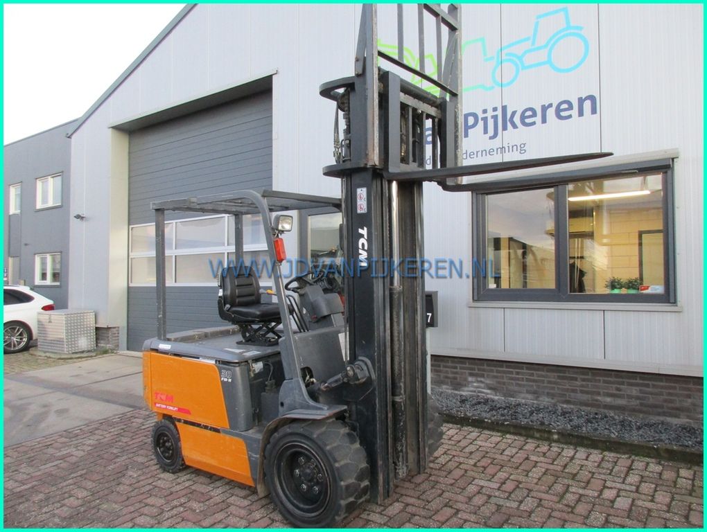 TCM FB30-7 3000kg triplex6.5m+freelift+sideshift