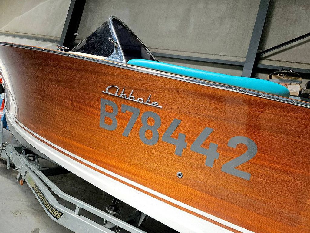 Vintage speedboat Abbate Villa d'Este 'S' MerCruiser 350 (incl. trailer) (Margin)