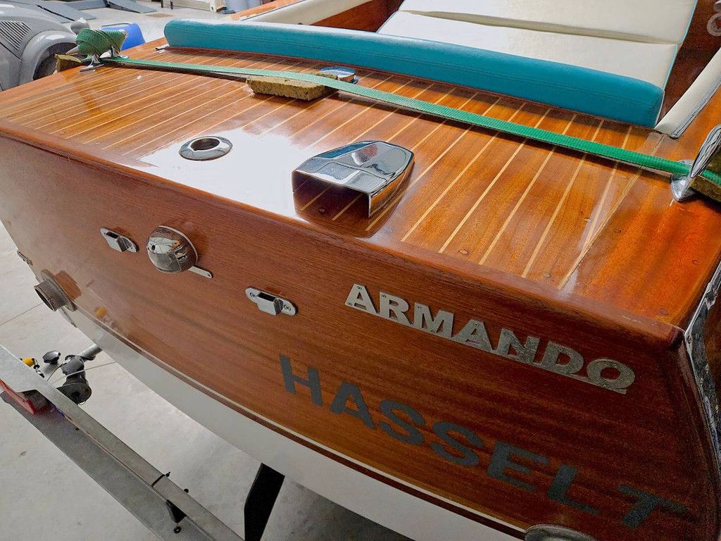 Vintage speedboat Abbate Villa d'Este 'S' MerCruiser 350 (incl. trailer) (Margin)
