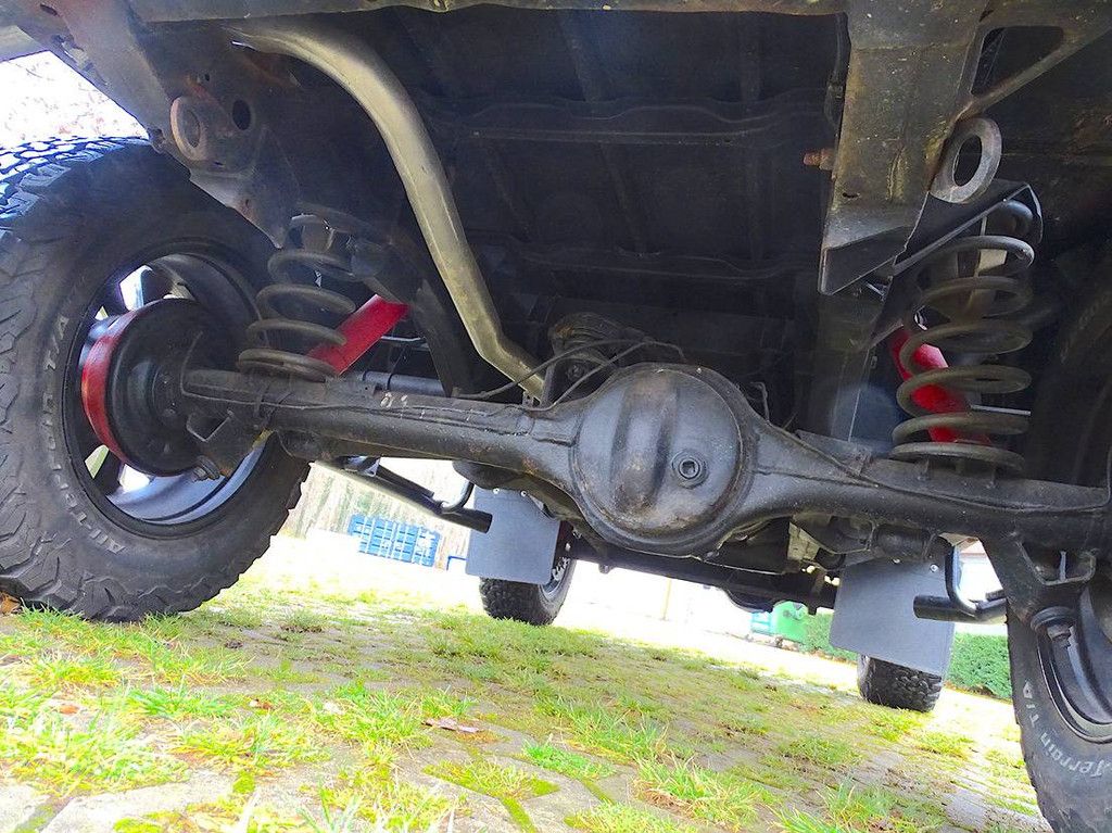 Land Rover 90 'Defender' Cabrio V8 (Marge)