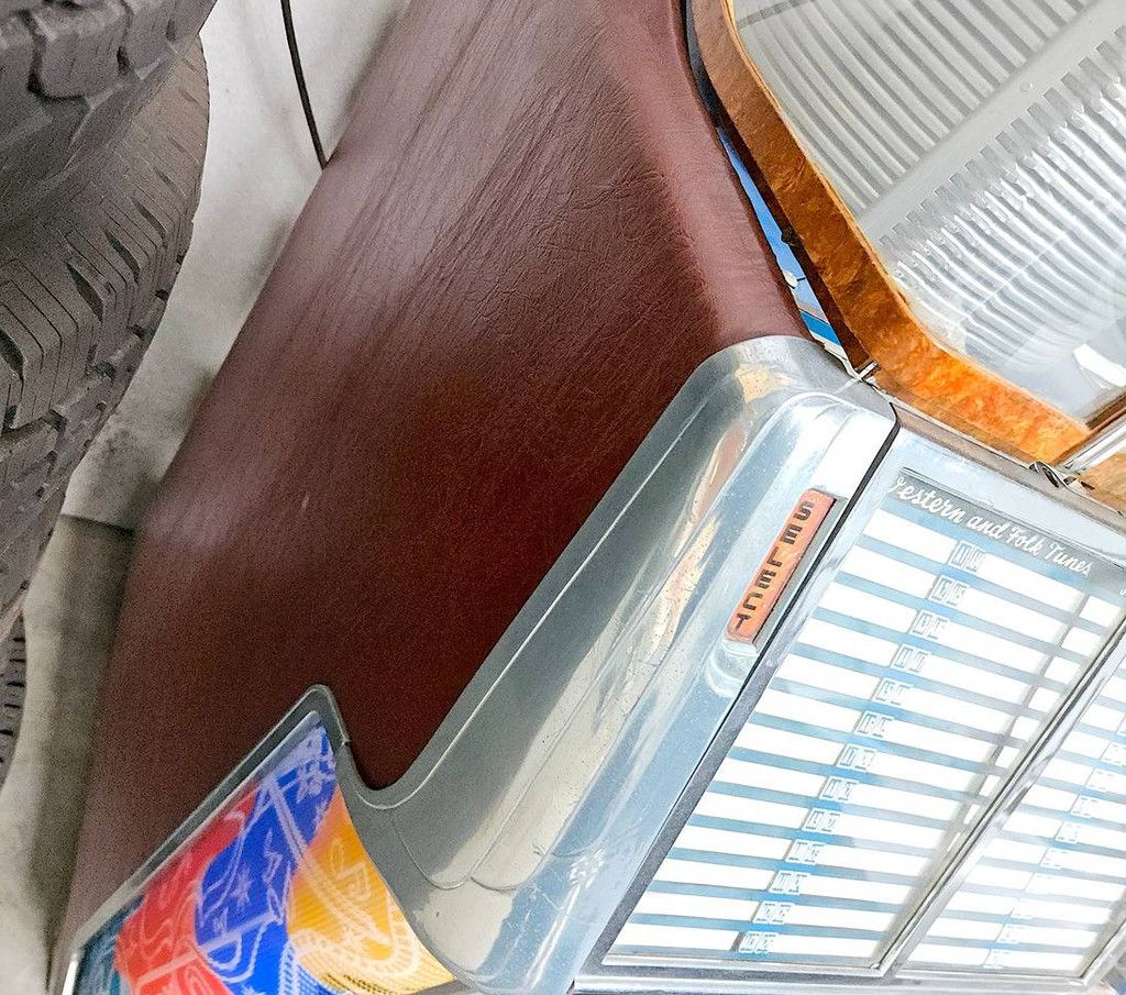 Mancave jukebox Wurlitzer (Marge)