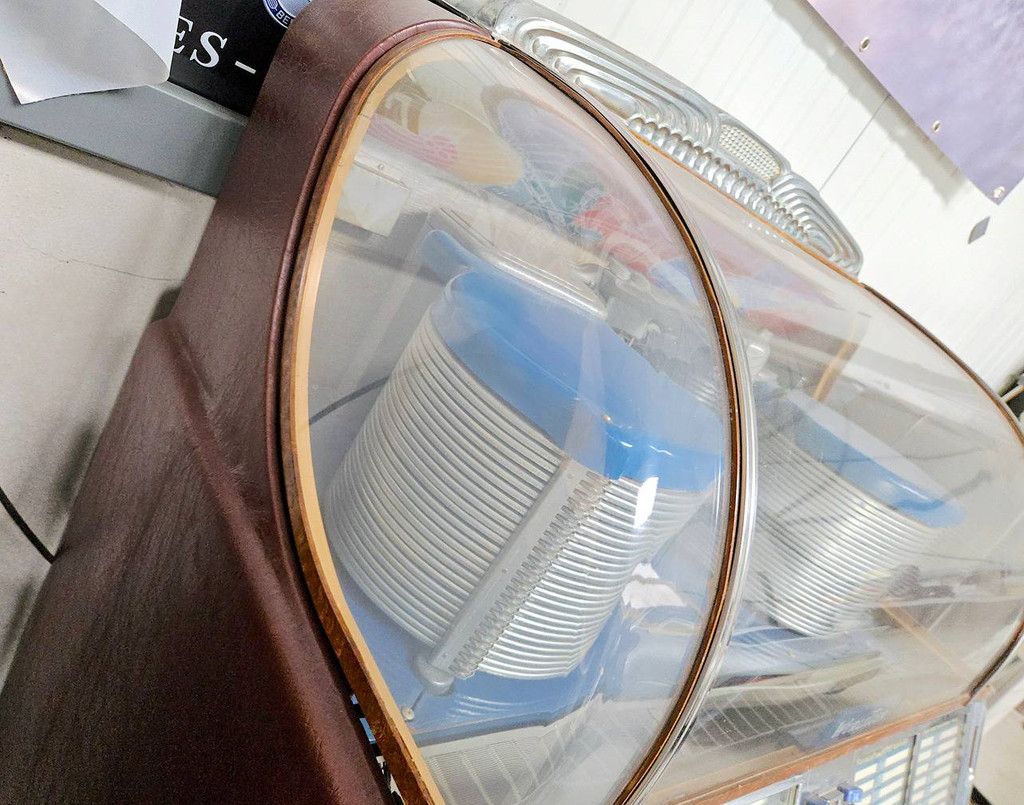 Mancave jukebox Wurlitzer (Marge)